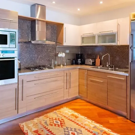 Flat With Terrace Near Istiklal Street Apartment