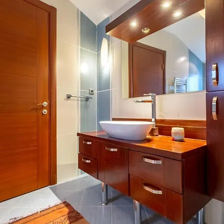 Flat With Terrace Near Istiklal Street * Istanbul